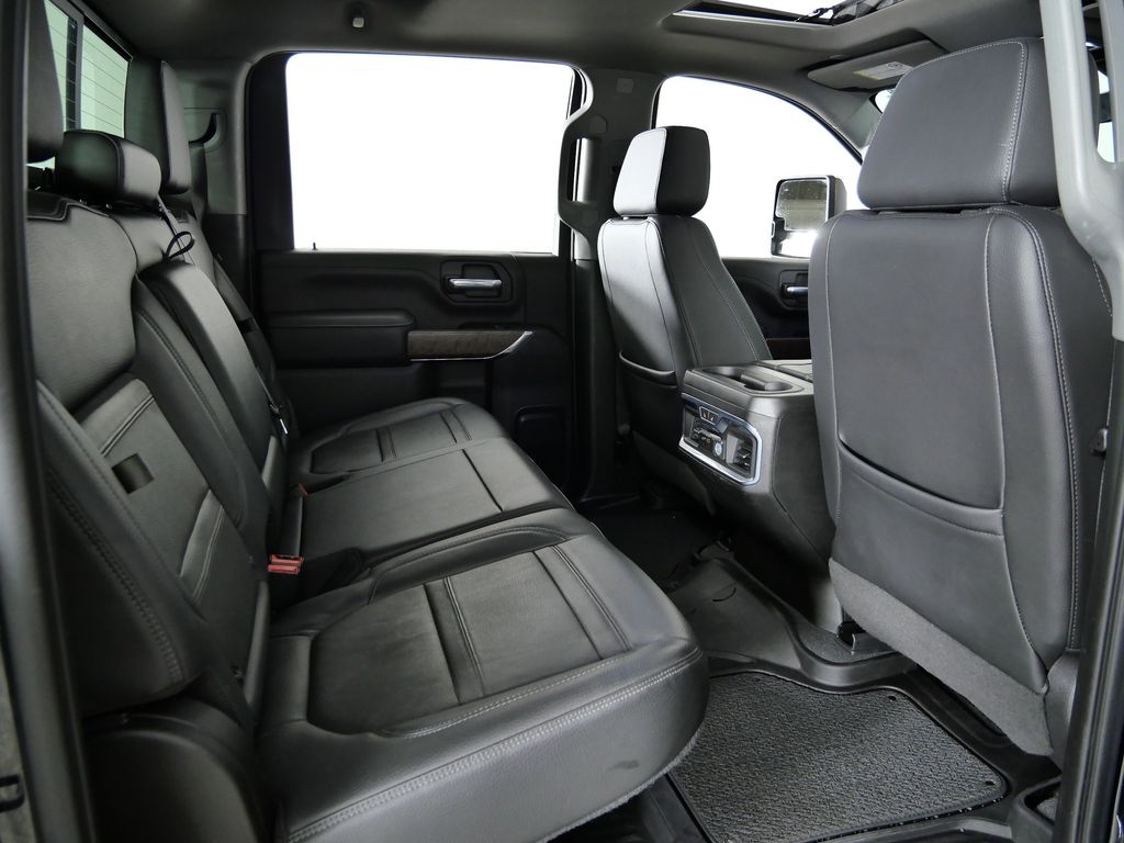 Thumbnail: 2022 GMC Sierra 2500 - 26