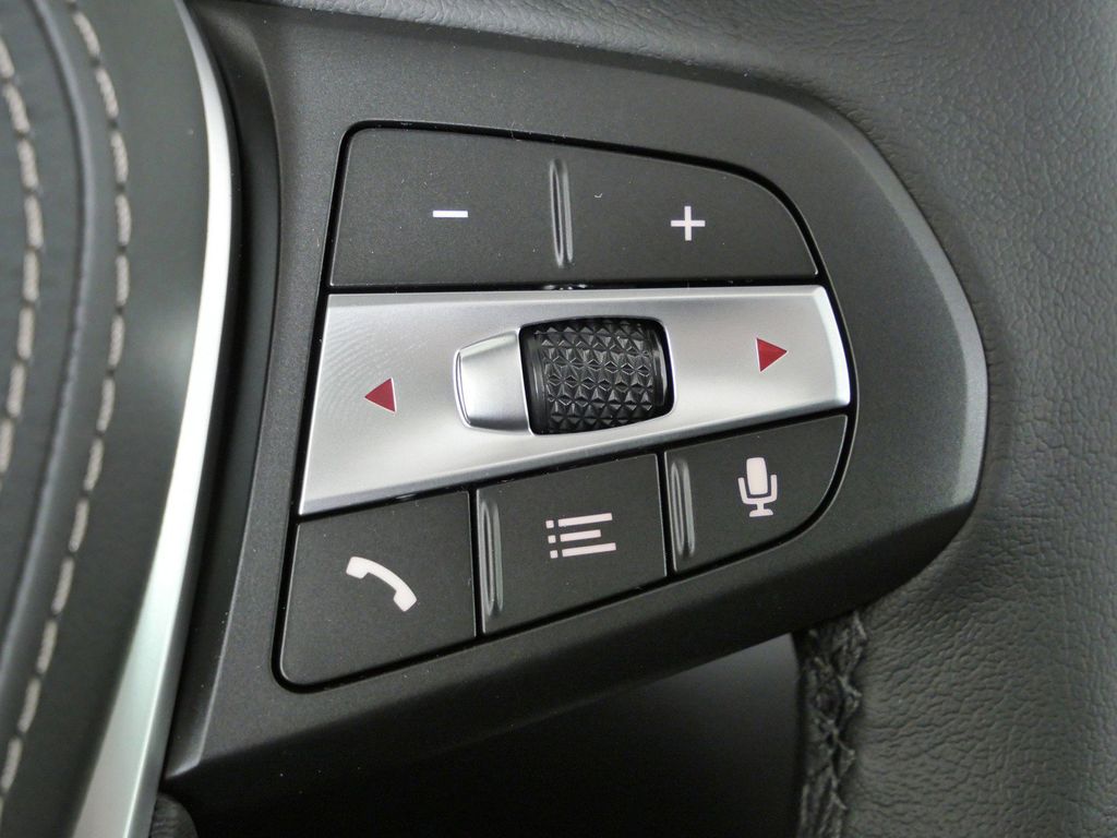Thumbnail: 2026 BMW X5 - 41