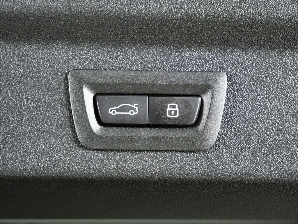 Thumbnail: 2026 BMW X2 - 28