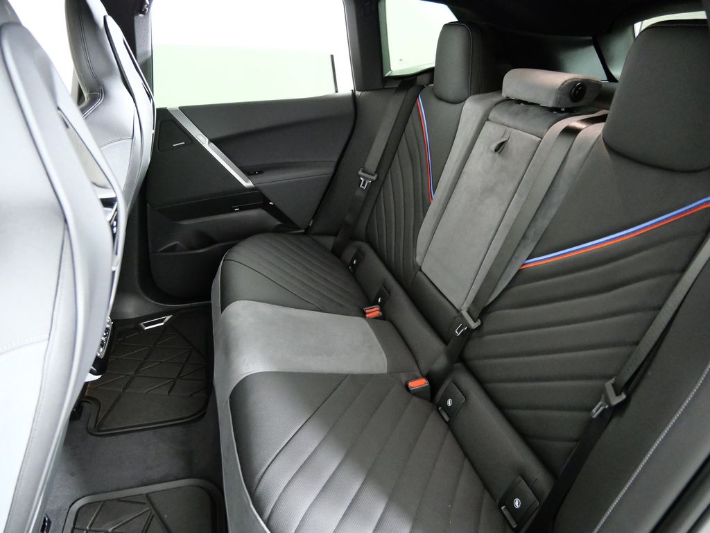 Thumbnail: 2026 BMW iX - 32