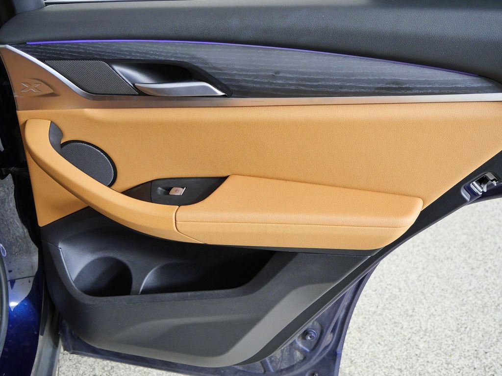 Thumbnail: 2023 BMW X3 - 29