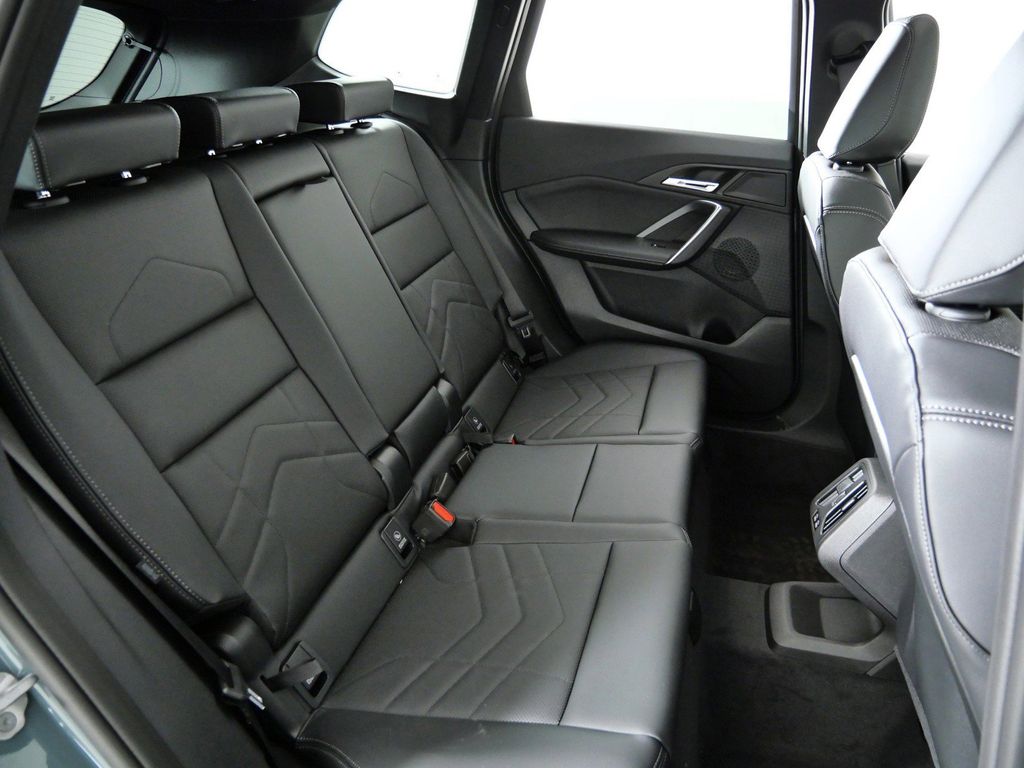 Thumbnail: 2026 BMW X1 - 25