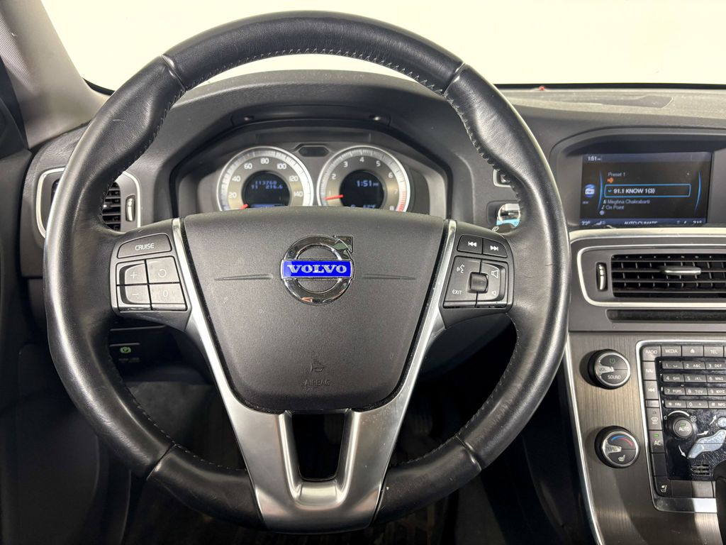 Thumbnail: 2012 Volvo S60 - 8