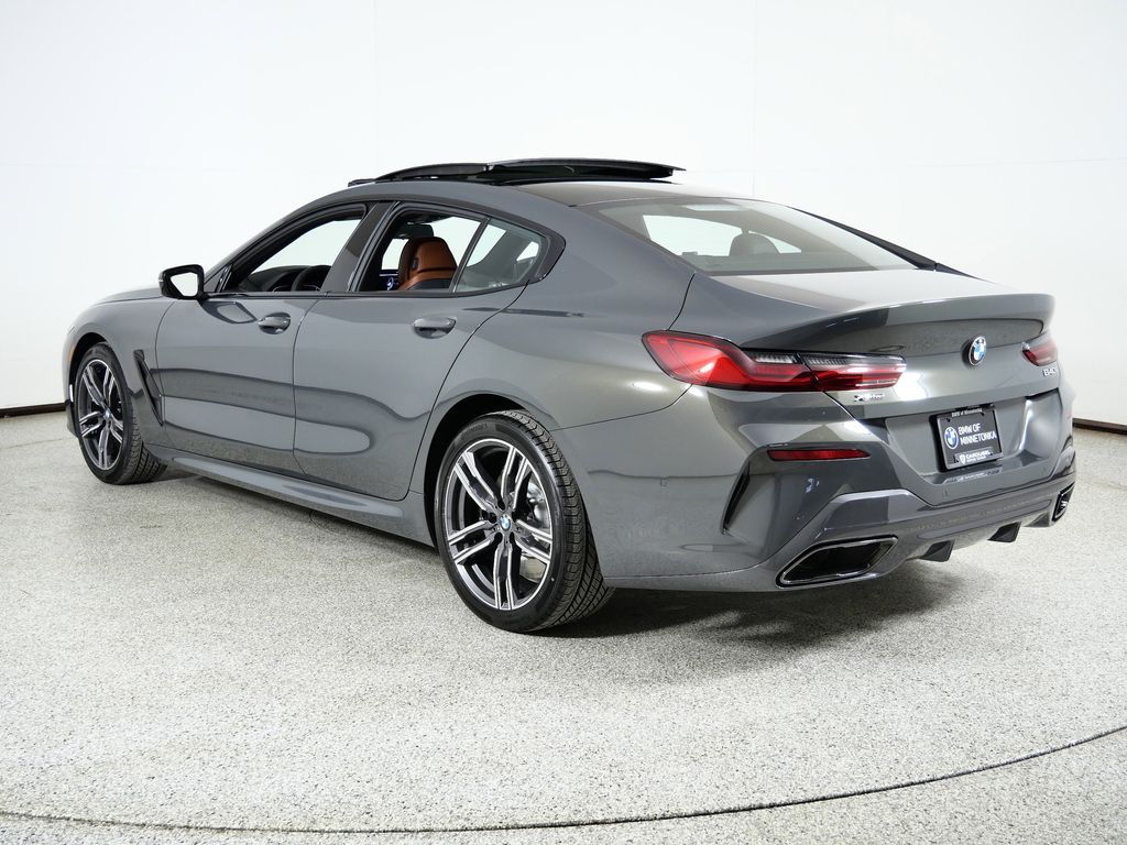 Thumbnail: 2026 BMW 8 Series - 14