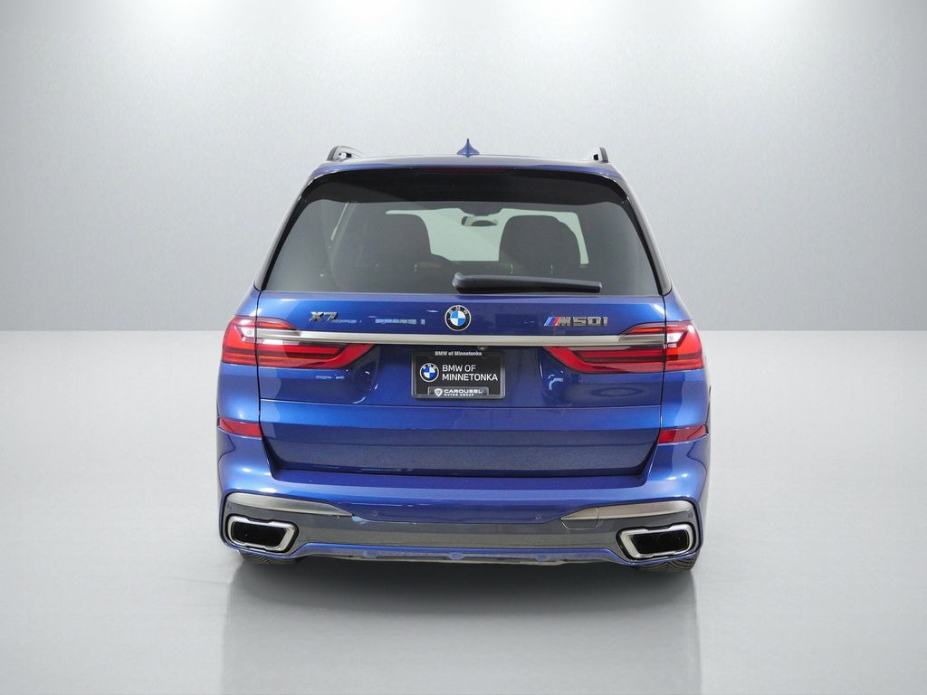 Thumbnail: 2021 BMW X7 - 11