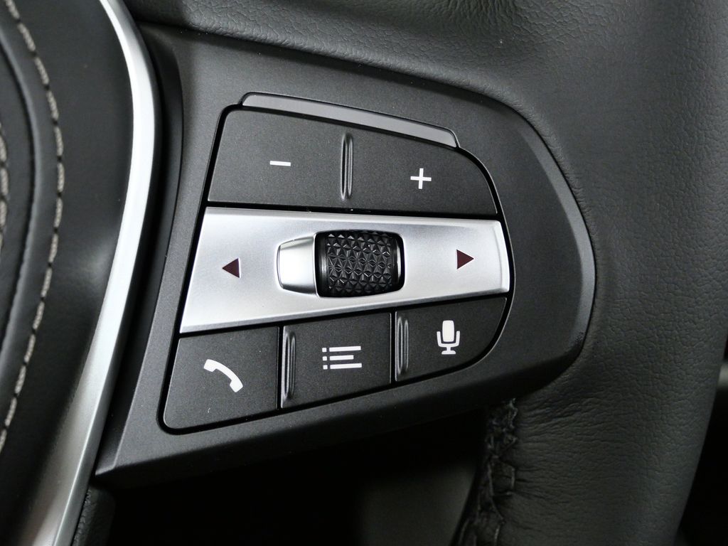 Thumbnail: 2026 BMW X5 - 41