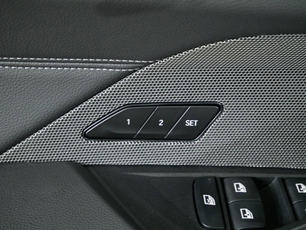 Thumbnail: 2024 BMW i4 - 35