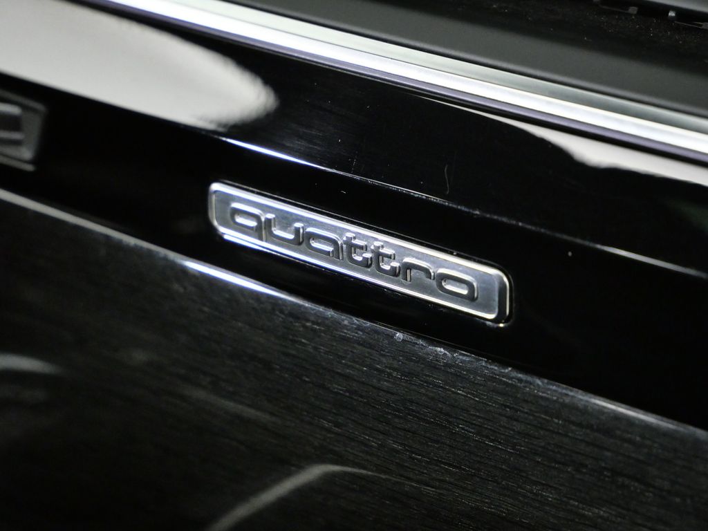 Thumbnail: 2019 Audi Q7 - 24