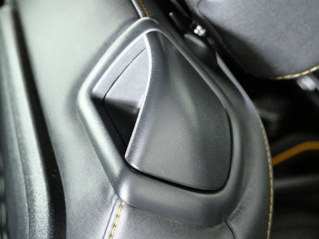 Thumbnail: 2022 Ford Bronco - 24