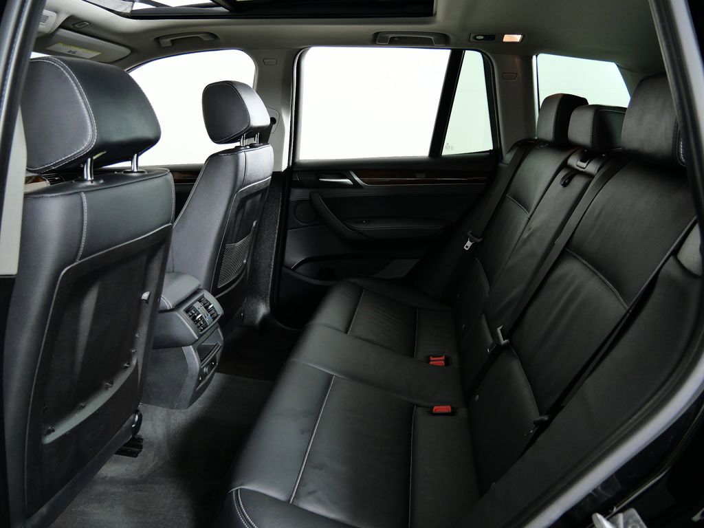 Thumbnail: 2016 BMW X3 - 32