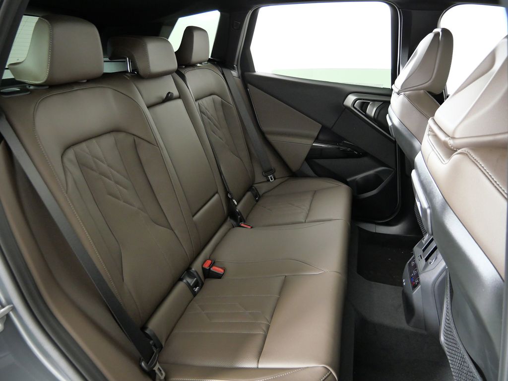 Thumbnail: 2026 BMW X3 - 26