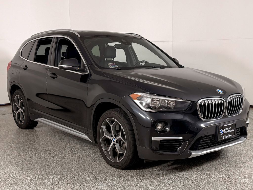 Thumbnail: 2019 BMW X1 - 4