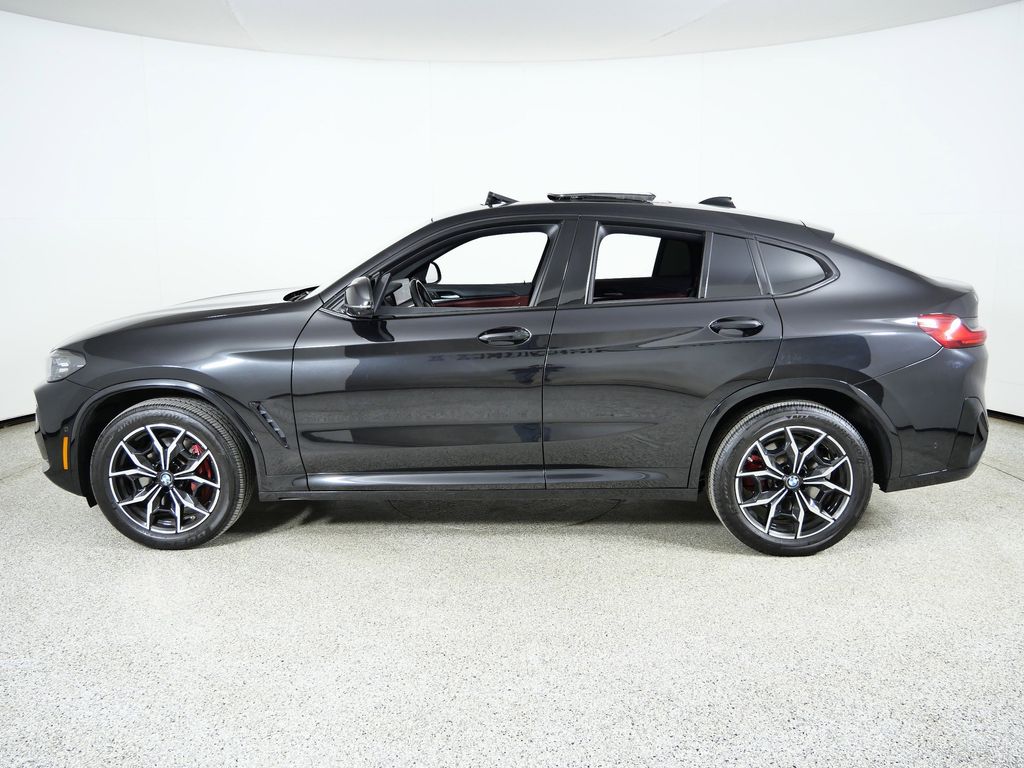 Thumbnail: 2025 BMW X4 - 18