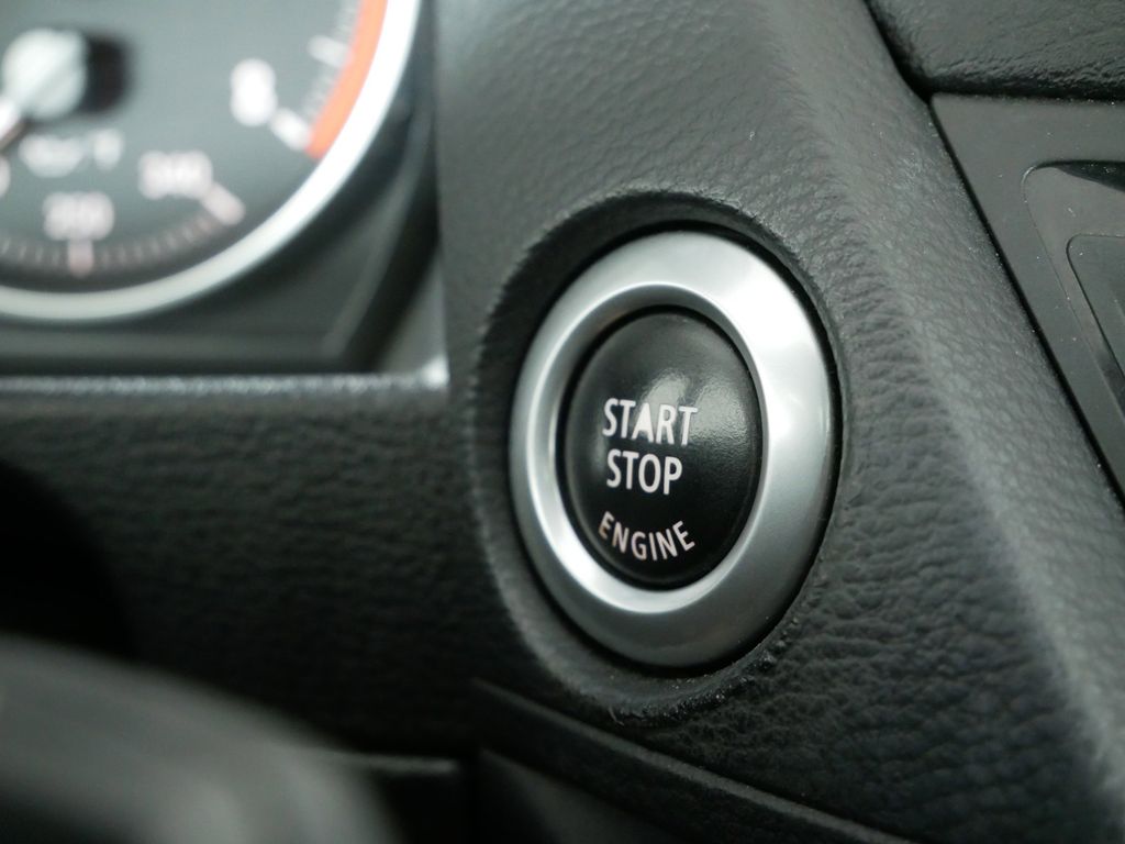 Thumbnail: 2014 BMW X1 - 50