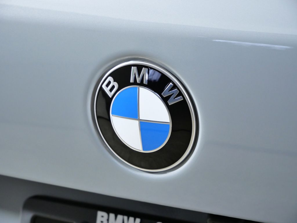 Thumbnail: 2026 BMW X5 - 11