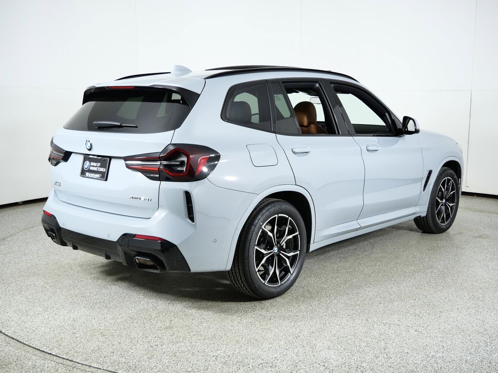 Thumbnail: 2023 BMW X3 - 11