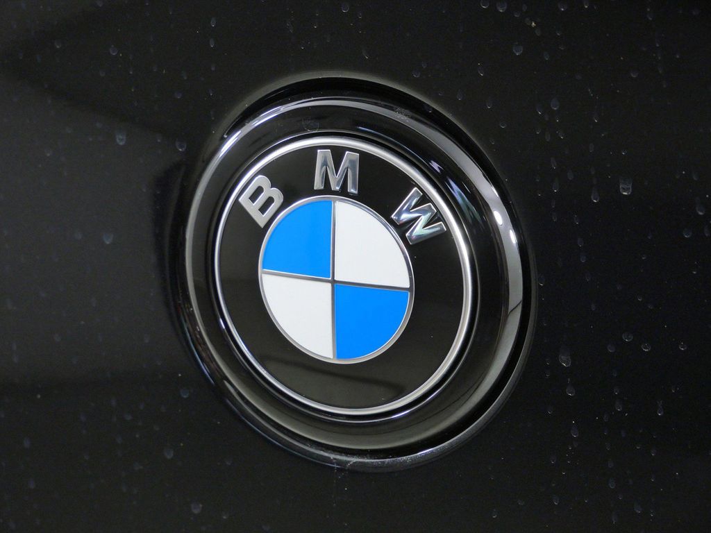 Thumbnail: 2026 BMW X2 - 11