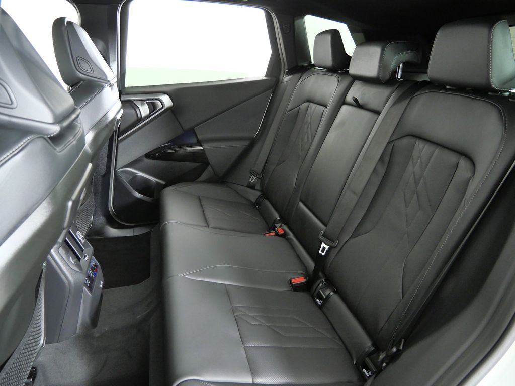 Thumbnail: 2026 BMW X3 - 32