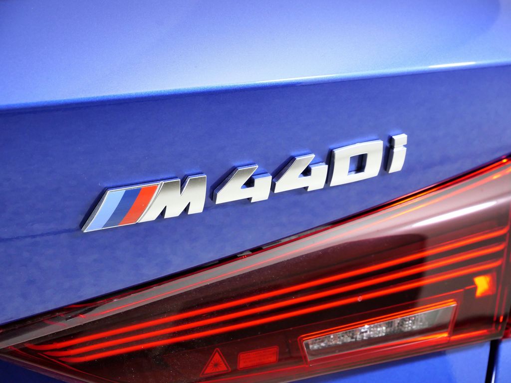 Thumbnail: 2026 BMW 4 Series - 12