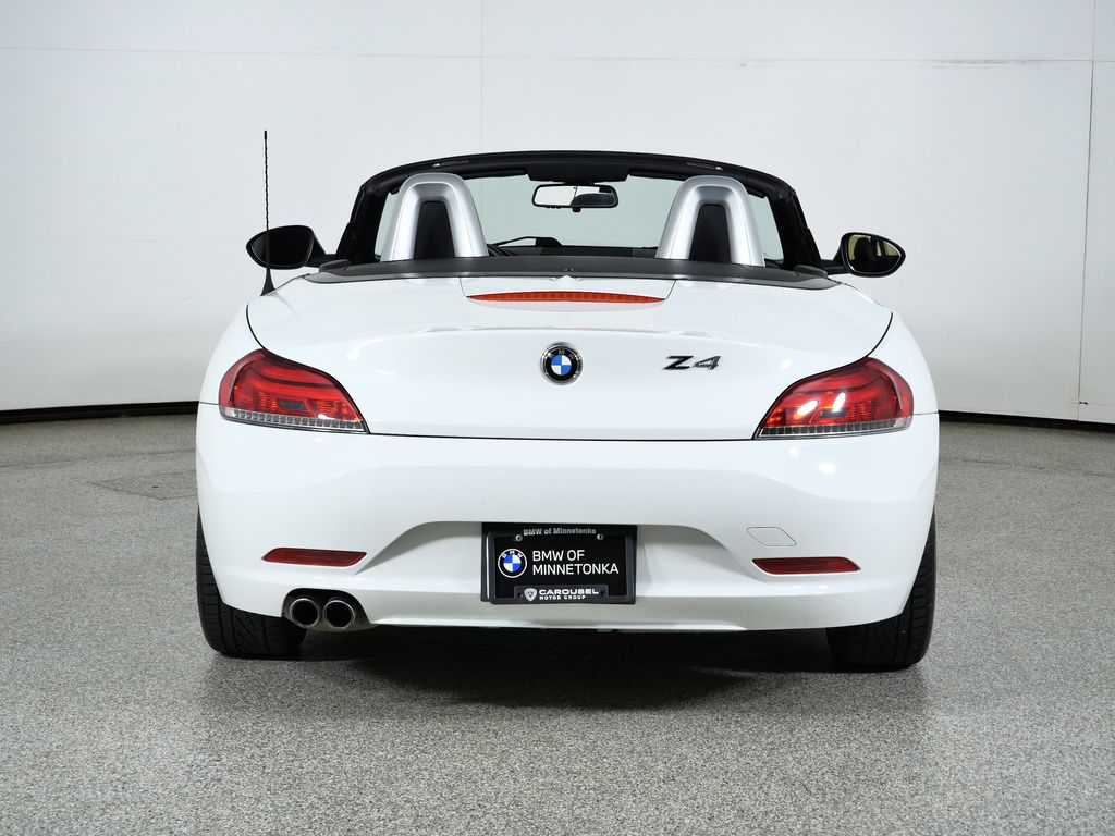 Thumbnail: 2009 BMW Z4 - 11