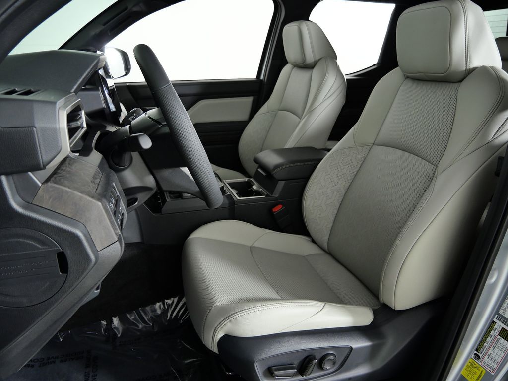 Thumbnail: 2025 Toyota Tacoma - 35