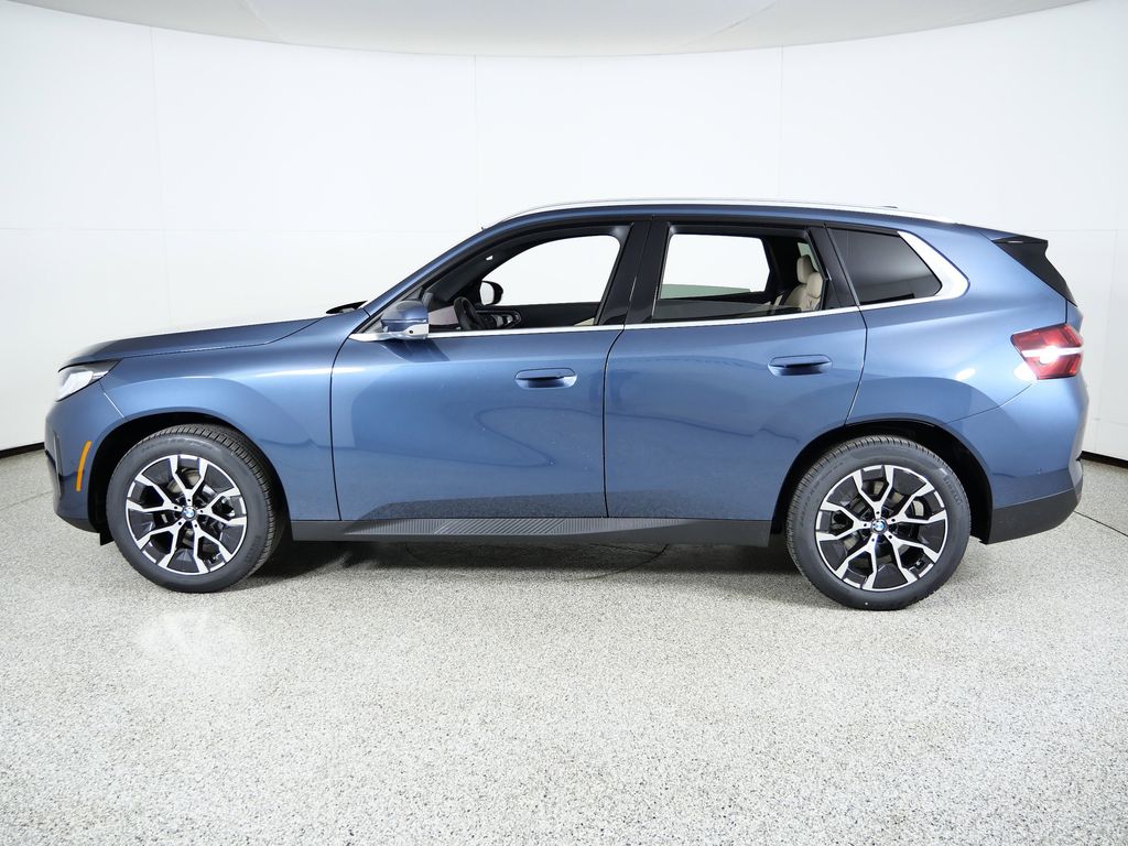 Thumbnail: 2026 BMW X3 - 15