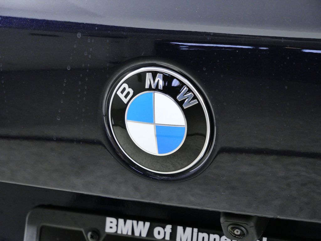 Thumbnail: 2026 BMW X5 - 11