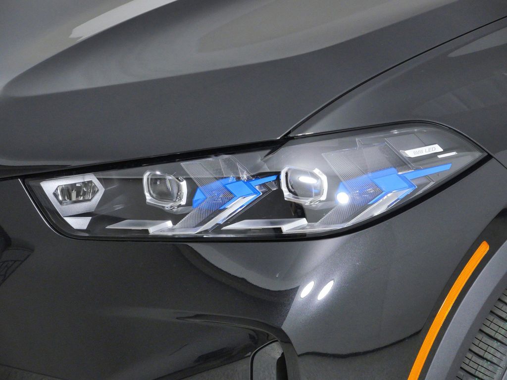 Thumbnail: 2026 BMW X5 - 3