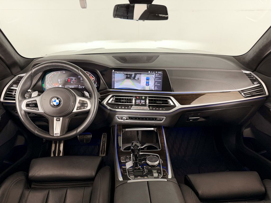 Thumbnail: 2021 BMW X7 - 9