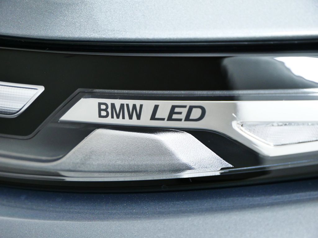 Thumbnail: 2026 BMW X7 - 17