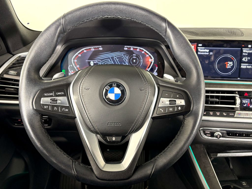 Thumbnail: 2022 BMW X5 - 9