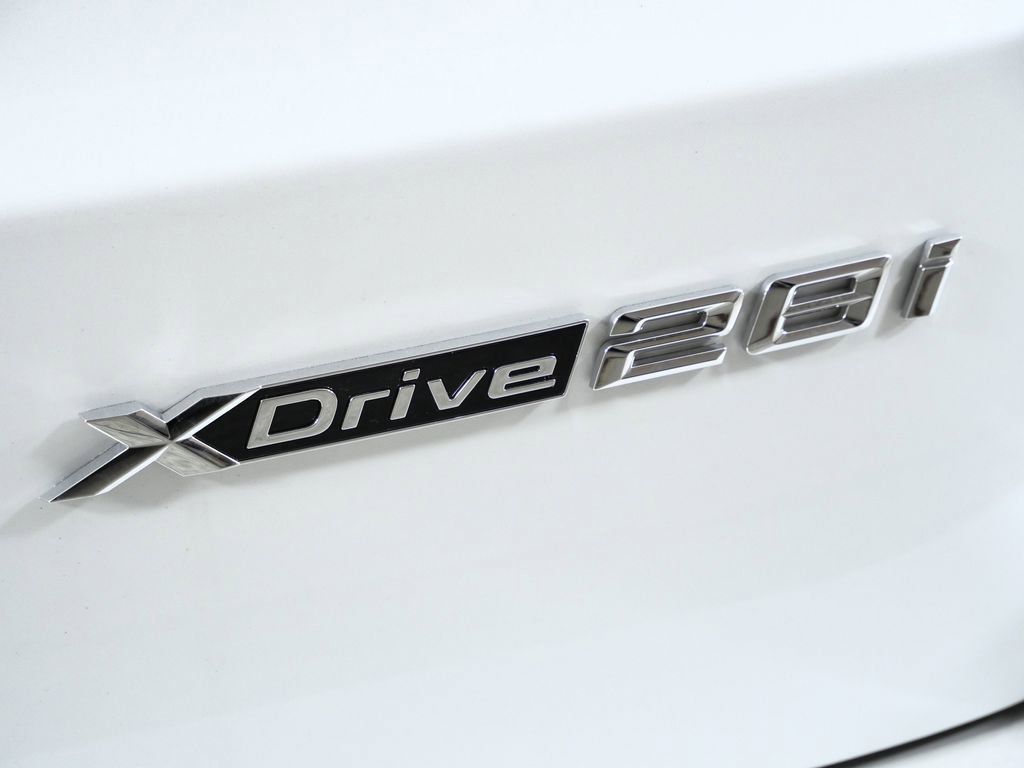 Thumbnail: 2026 BMW X1 - 14