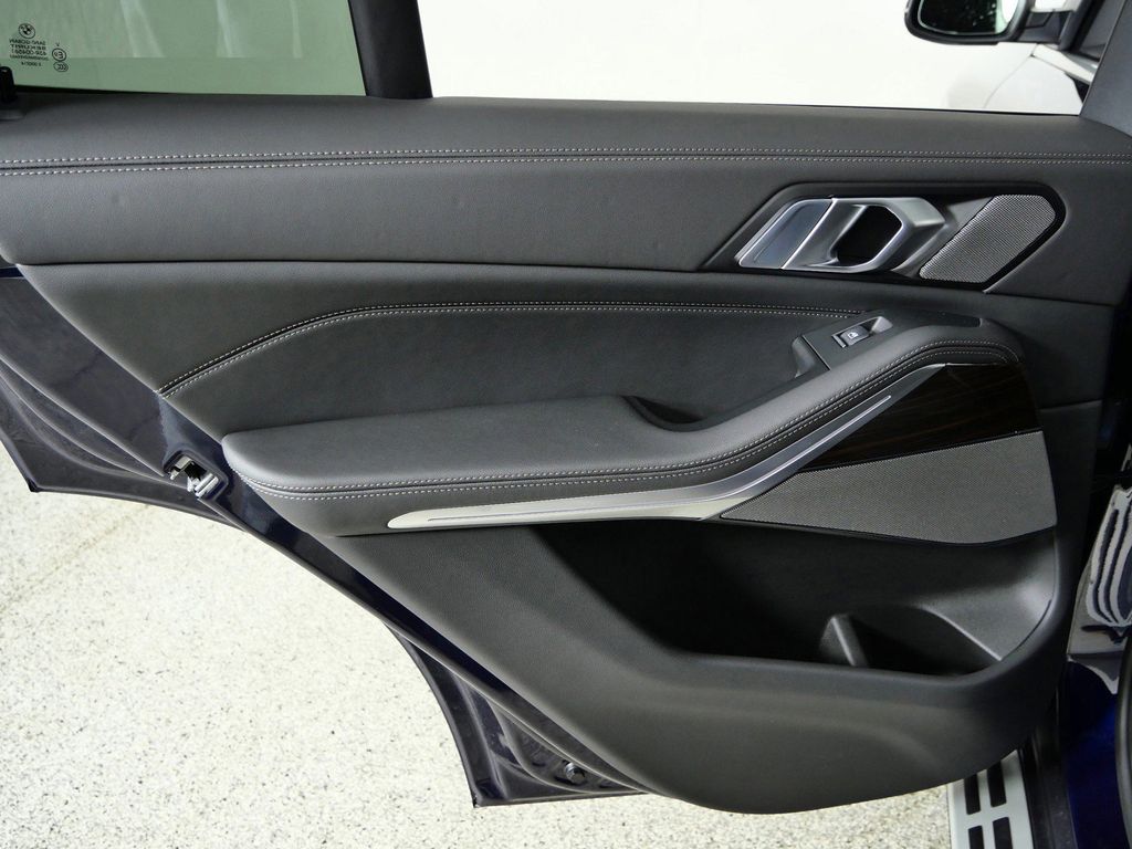 Thumbnail: 2026 BMW X5 - 32