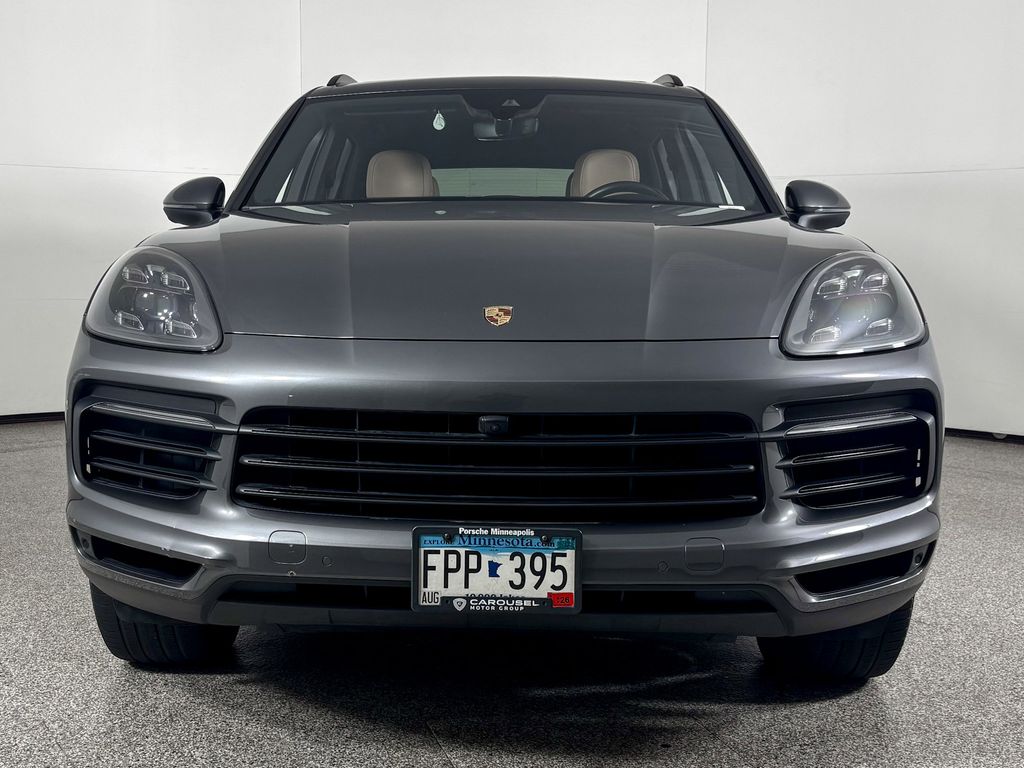 Thumbnail: 2020 Porsche Cayenne - 3
