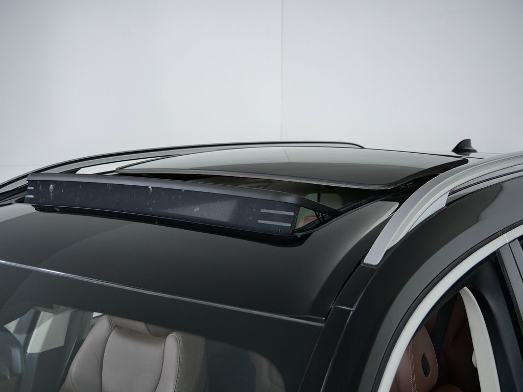 Thumbnail: 2020 BMW X7 - 19