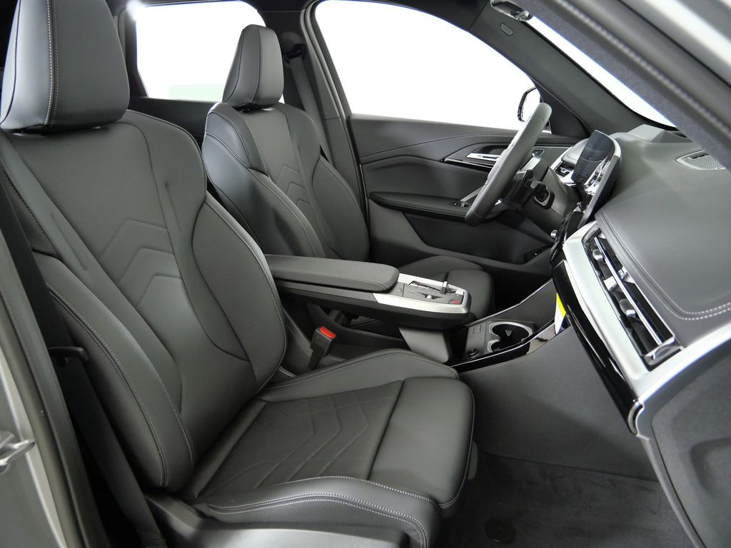 Thumbnail: 2026 BMW X1 - 21