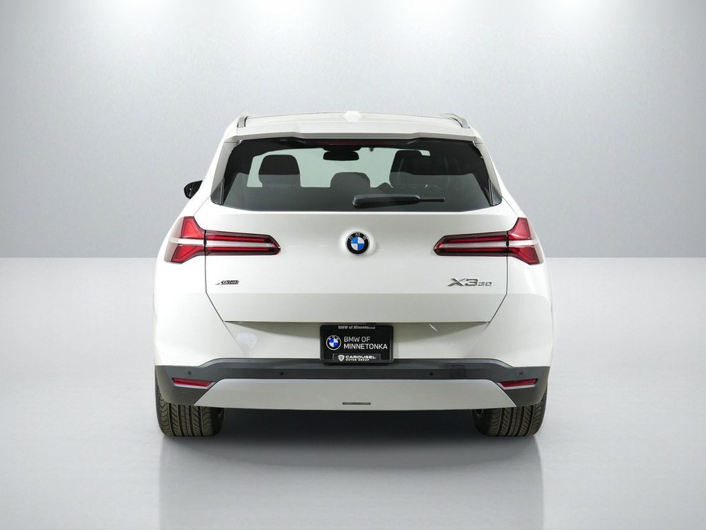 Thumbnail: 2026 BMW X3 - 9