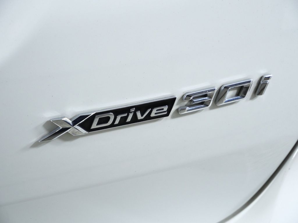 Thumbnail: 2023 BMW X3 - 15