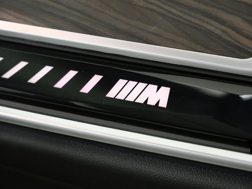 Thumbnail: 2026 BMW X6 - 24