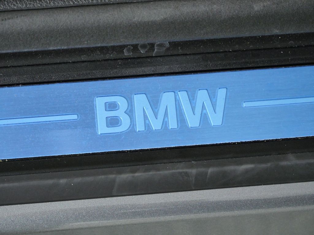 Thumbnail: 2025 BMW 4 Series - 28