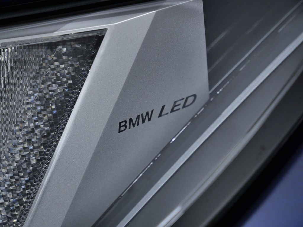 New 2026 BMW iX xDrive60 SUV