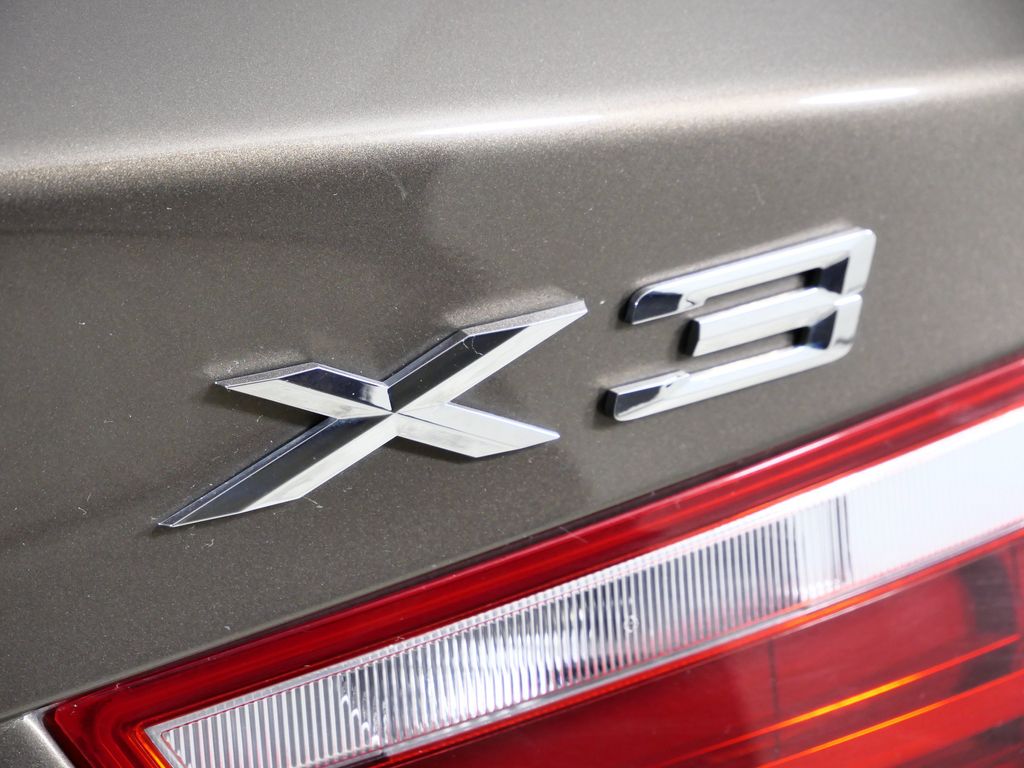 Thumbnail: 2014 BMW X3 - 13