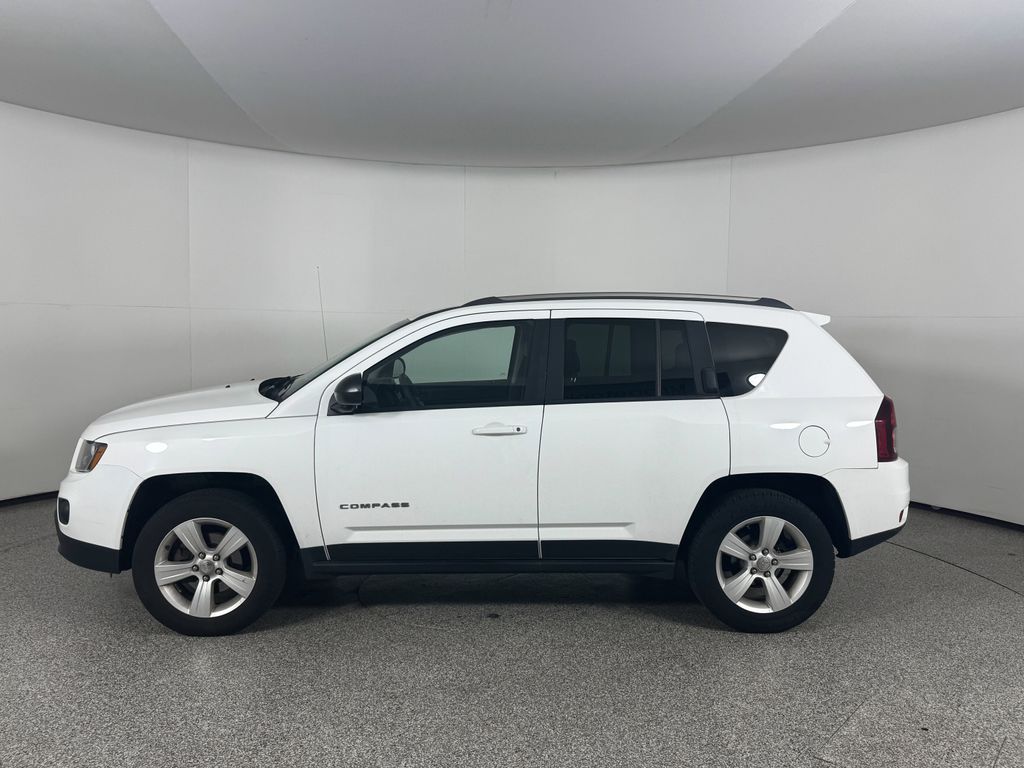Thumbnail: 2015 Jeep Compass - 6