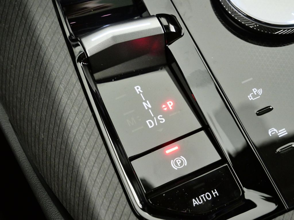 Thumbnail: 2026 BMW X3 - 46