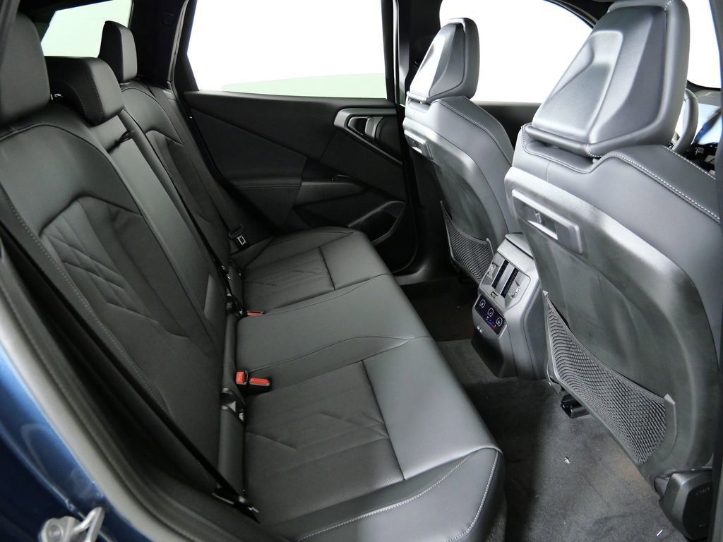 Thumbnail: 2026 BMW X3 - 27