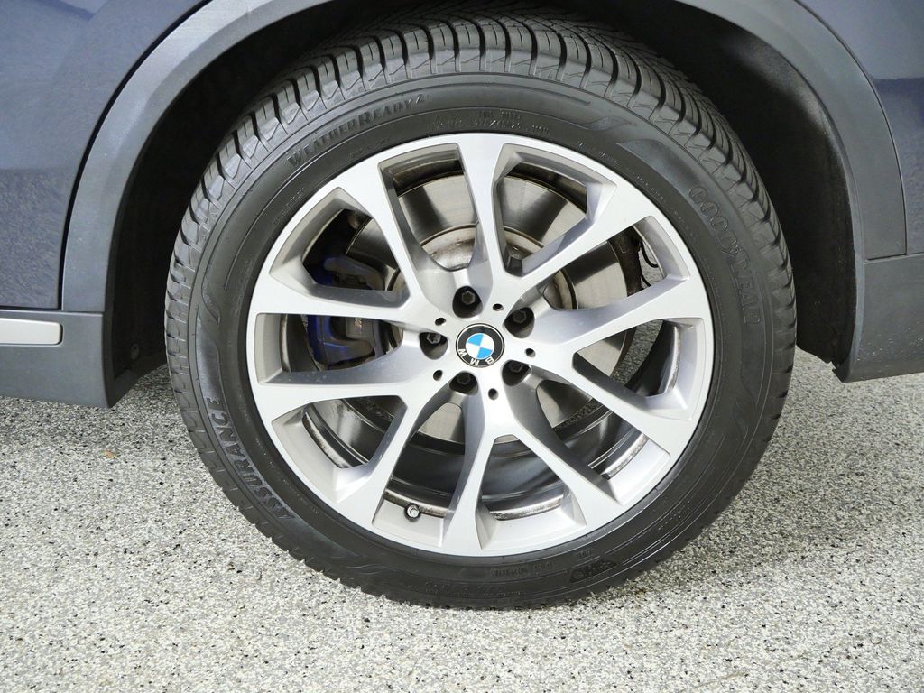 Thumbnail: 2020 BMW X5 - 17