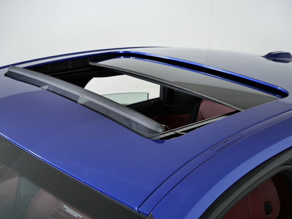 Thumbnail: 2025 BMW i4 - 19