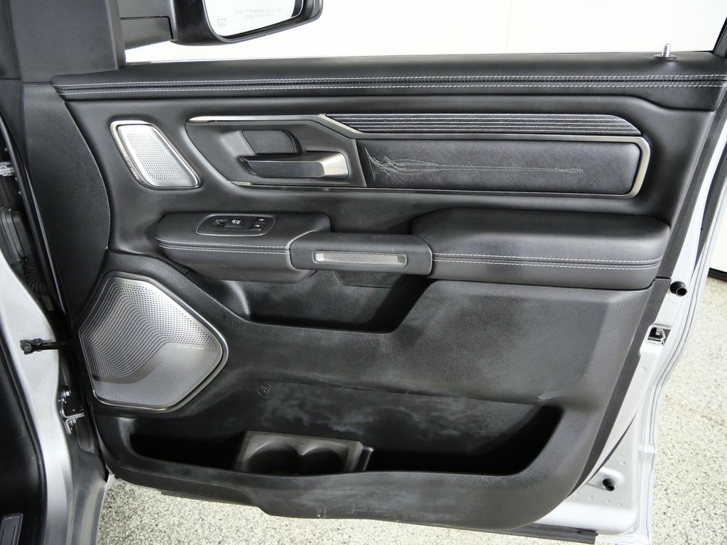 Thumbnail: 2020 RAM 1500 - 20