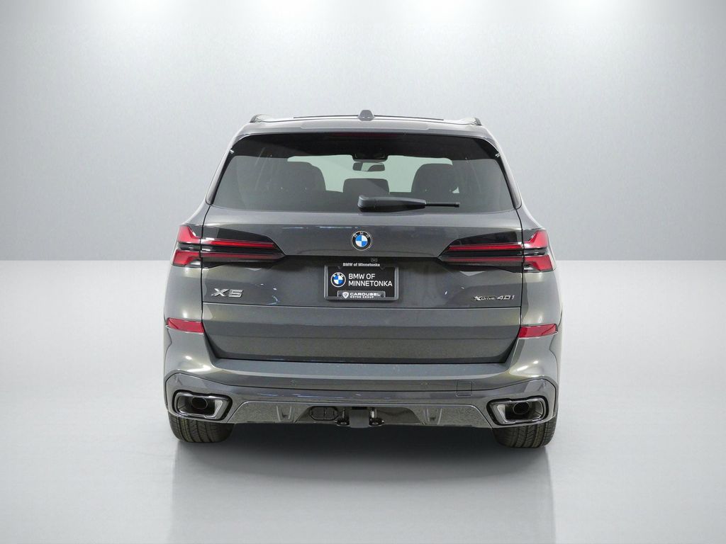 Thumbnail: 2026 BMW X5 - 10
