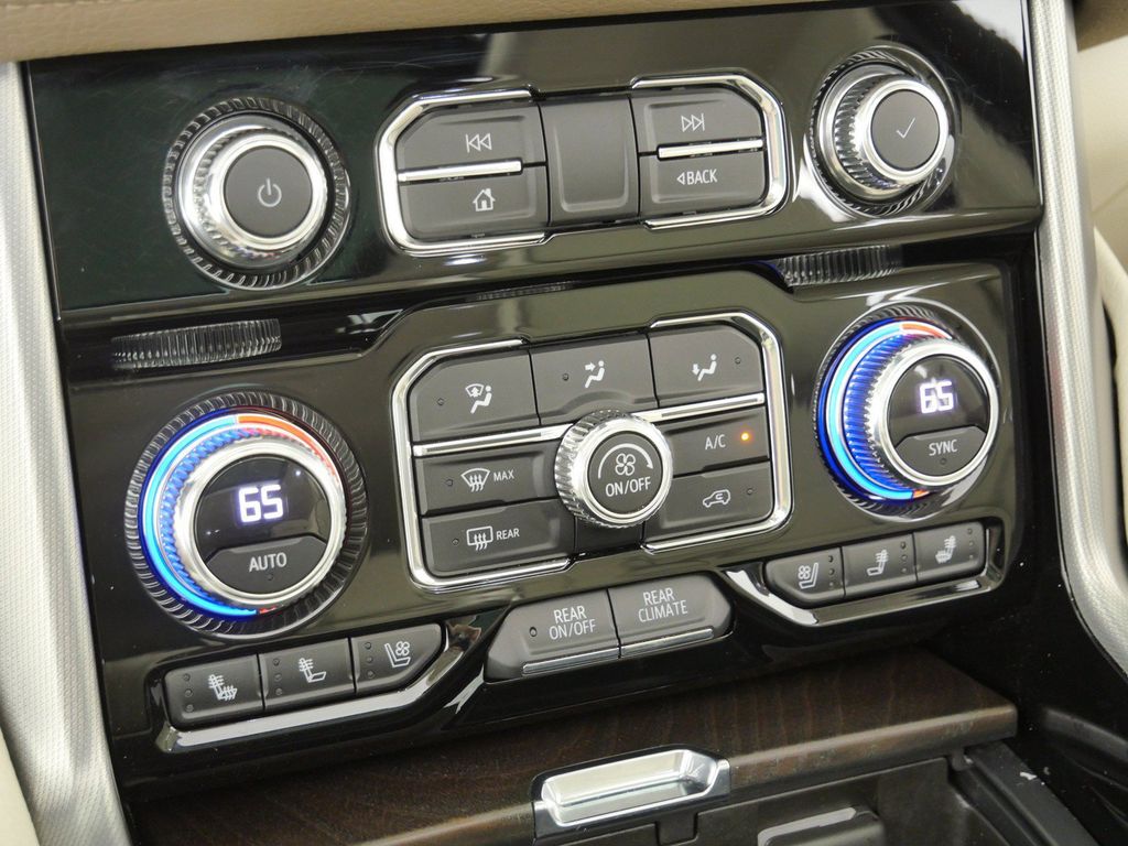 Thumbnail: 2022 GMC Yukon - 45